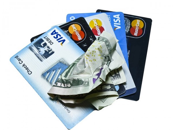 credit-card-1080074_640